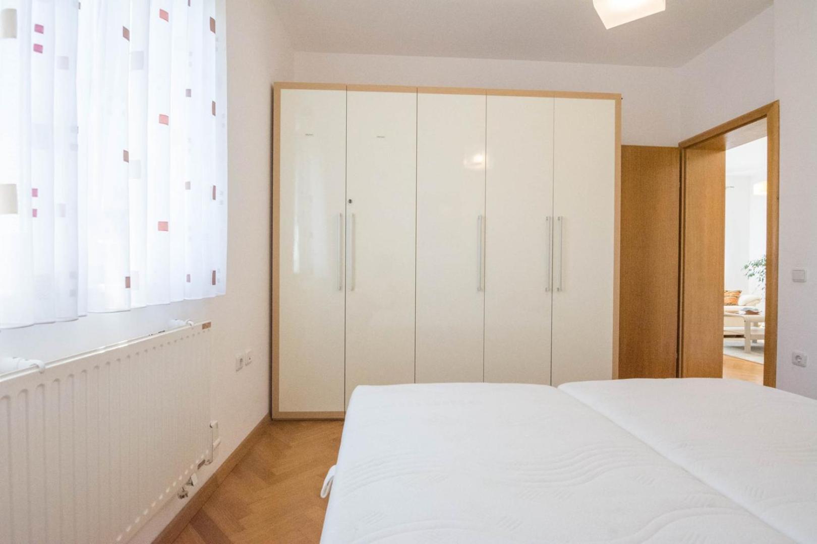Spacious Apartment On A Great Location -Apartment Kuhta Biograd Na Moru Exteriér fotografie
